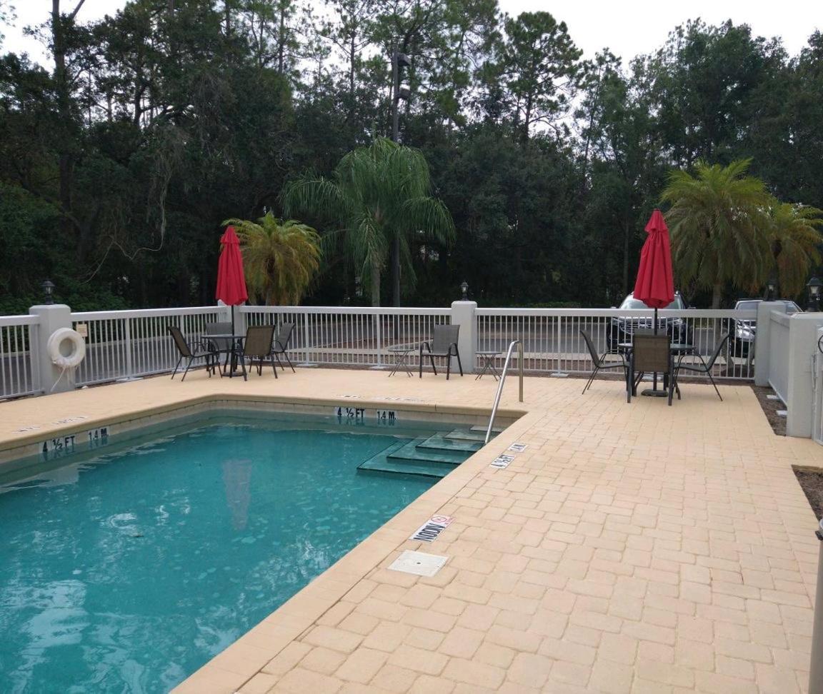 Spark By Hilton Tampa Brandon Exterior foto